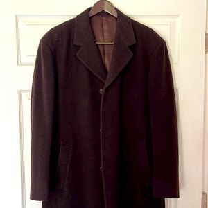 Woman’s wool and cashmere coat.